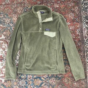 Patagonia fleece pullover